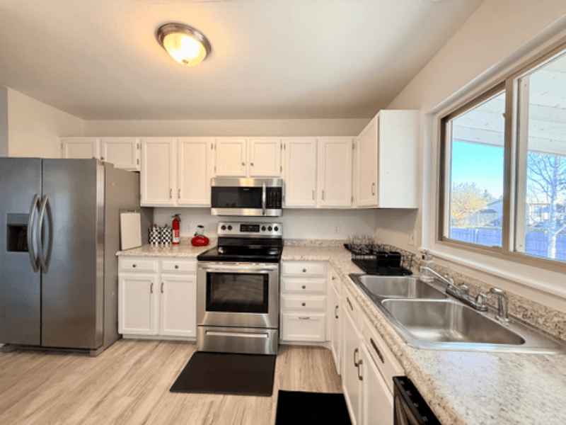 Federal Heights Single Room: 2708 W 98th Drive