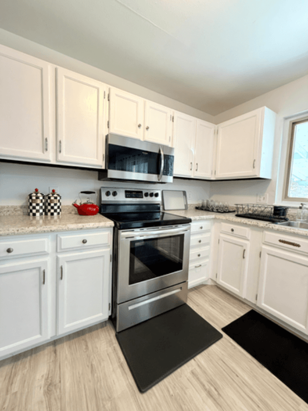 Federal Heights Single Room: 2708 W 98th Drive