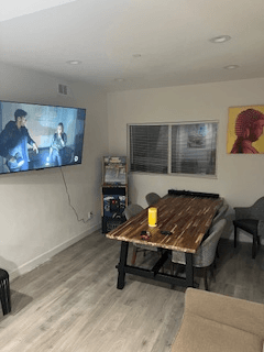 Los Angeles Single Room: 866 N Edgemont St