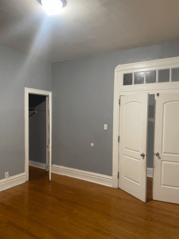 Chicago Apartment: 7642 S Eggleston