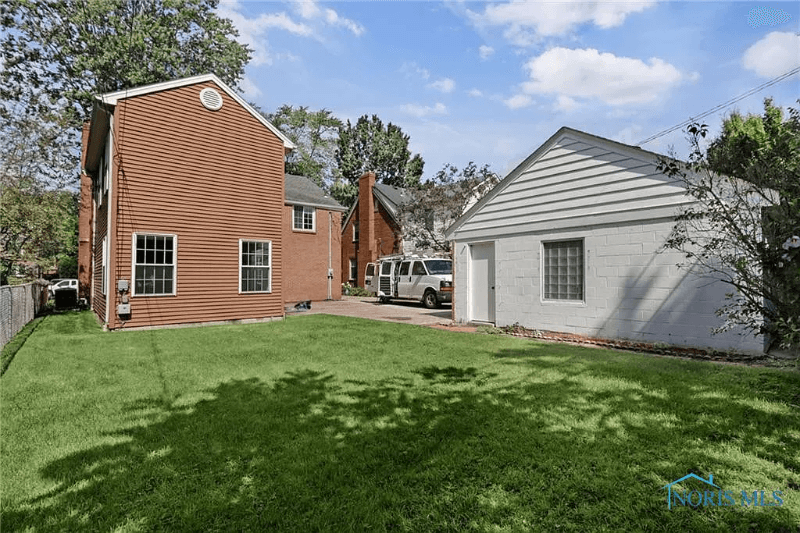 Toledo House: 2310 Goddard Rd