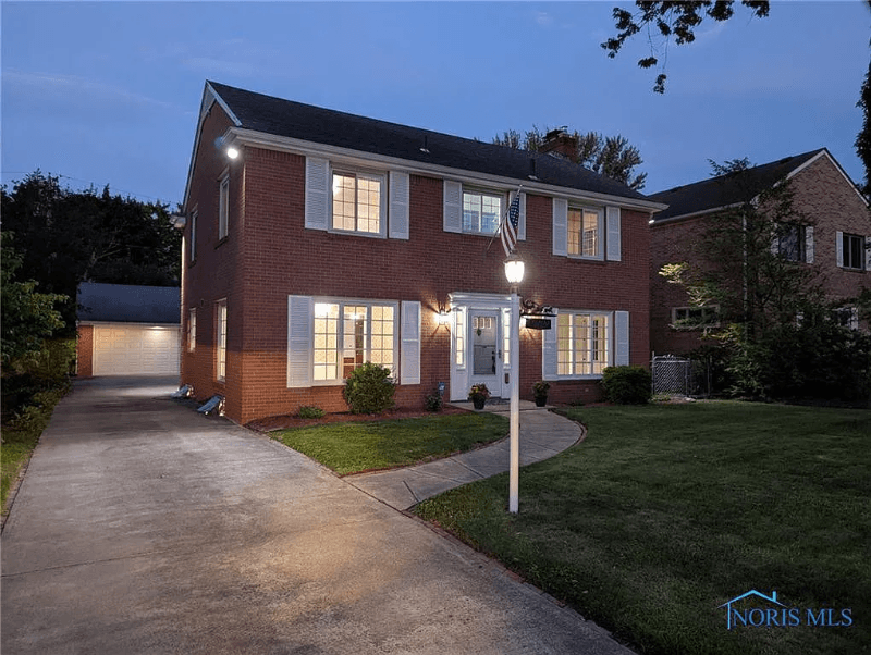 Toledo House: 2310 Goddard Rd