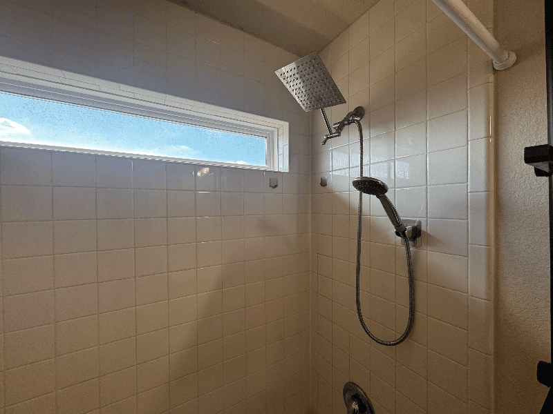 Alvin Single Room: 1 Quarterhorse Dr