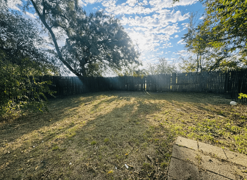 San Angelo House: 1835 Willow St