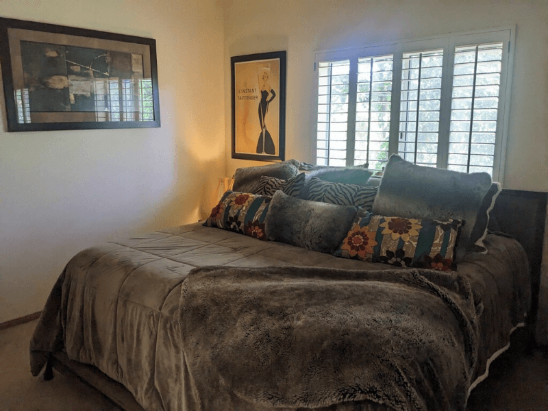 Palm Desert Single Room: 75865 Pembe Lane