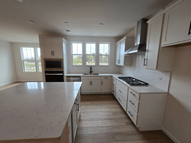 Plainfield Townhome: 24410 W Alexis Lane