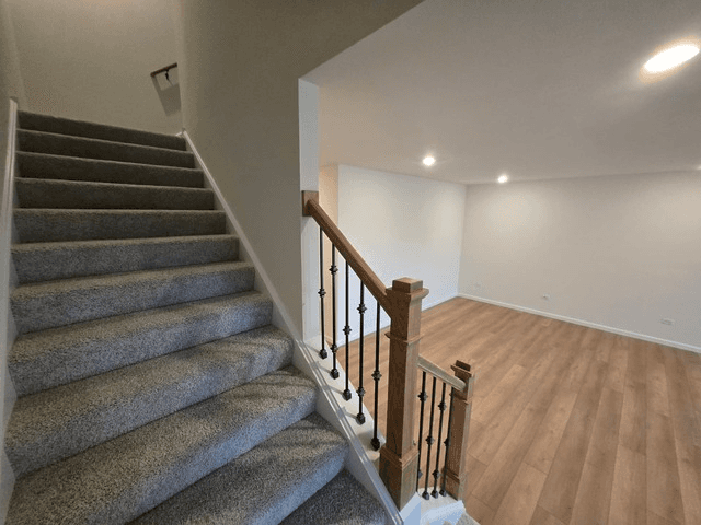 Plainfield Townhome: 24410 W Alexis Lane