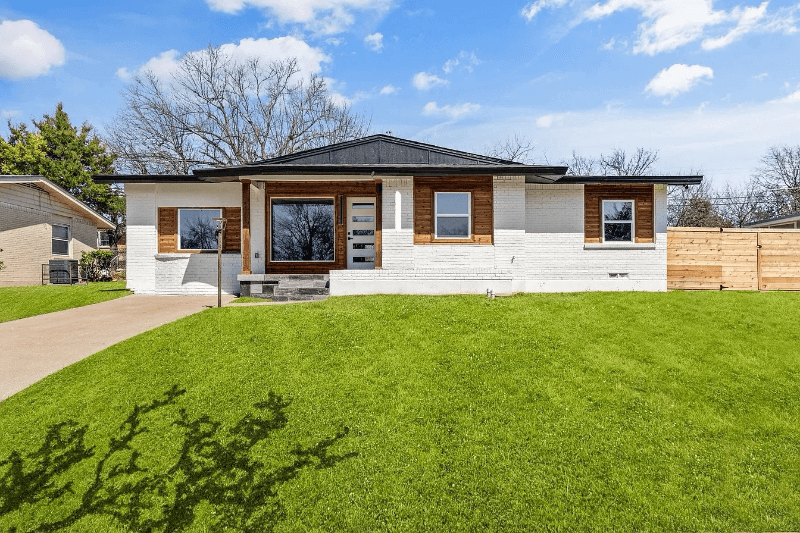Dallas Single Room: 1219 Adelaide Dr