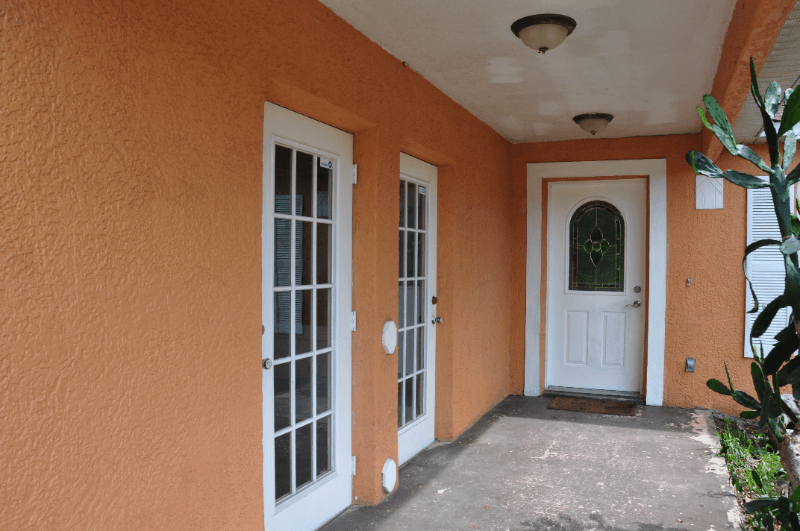 Palm Bay House: 1706 Apache St NE