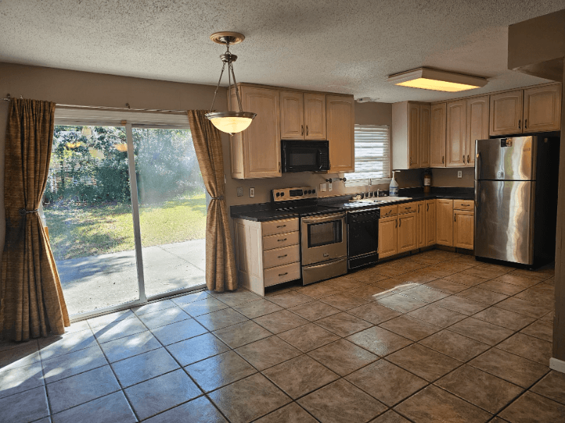 New Orleans House: 1942 Mediamolle Dr