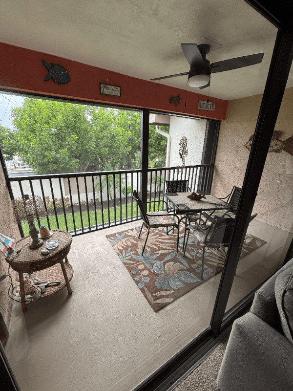 Jensen Beach Condo: 1600 NE Dixie Highway