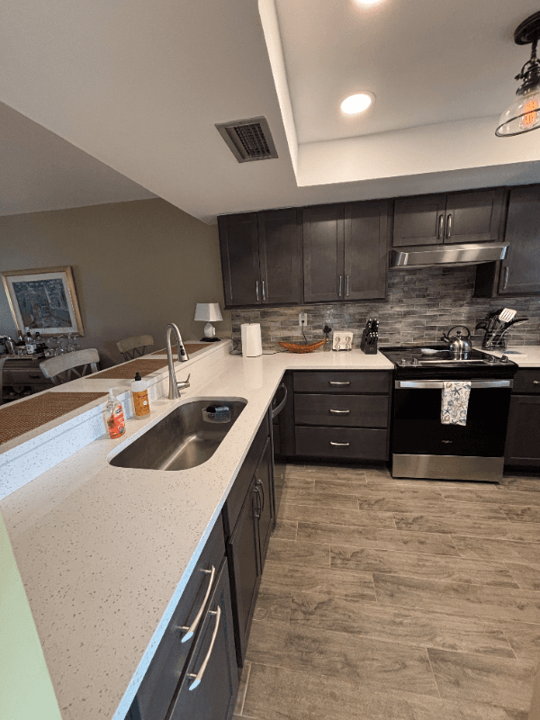 Jensen Beach Condo: 1600 NE Dixie Highway
