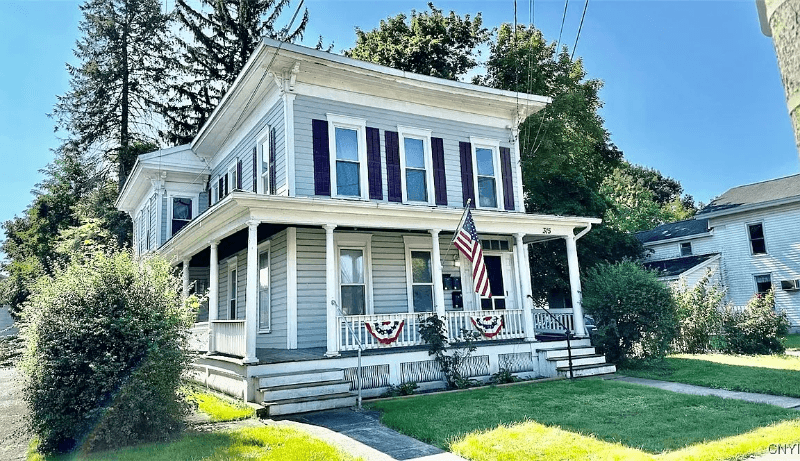 Fulton Townhome: 315 W Broadway St