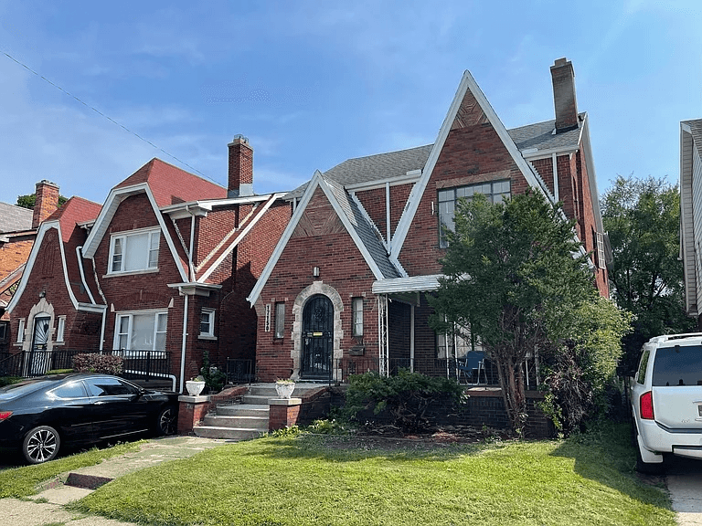 Detroit Single Room: 17150 Santa Rosa