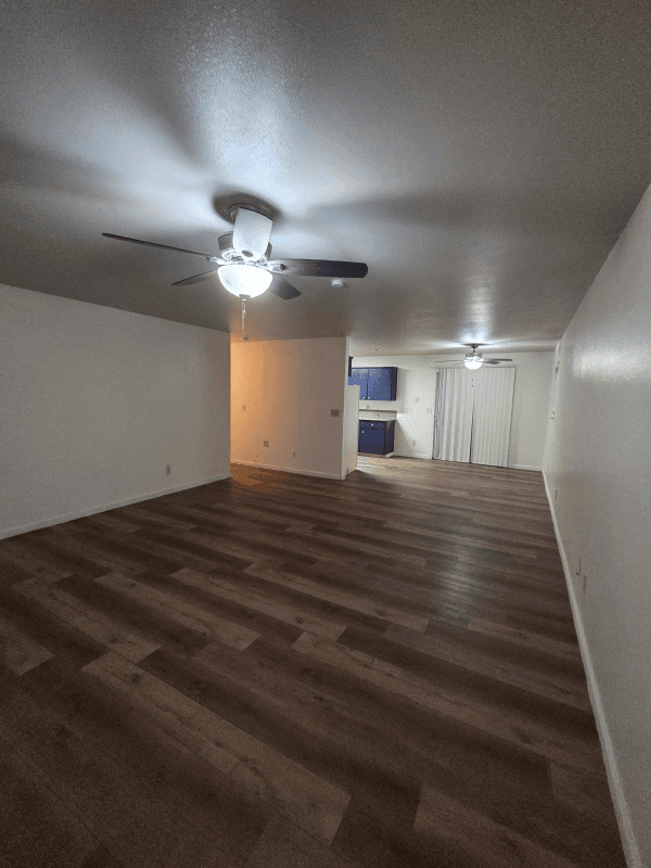 Fresno Multiplex: 512 S Dearing Ave