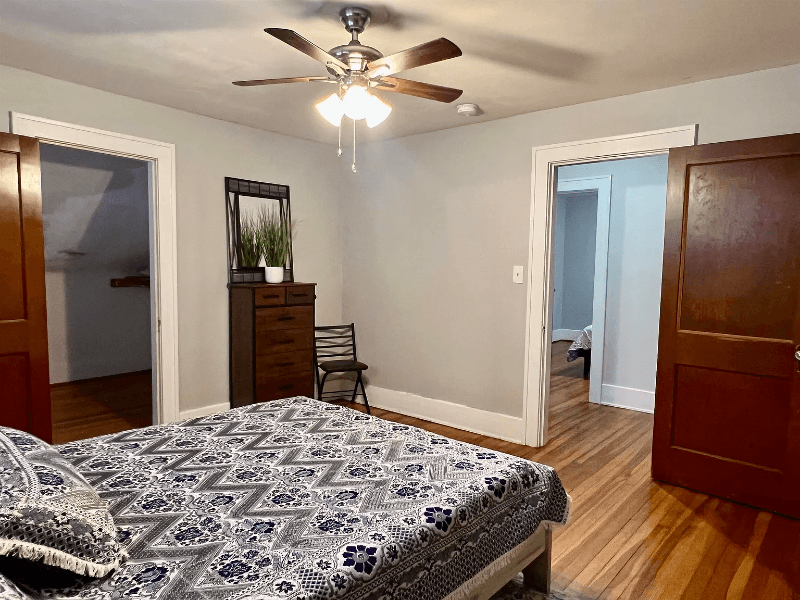 Staunton House: 511 Bowling St