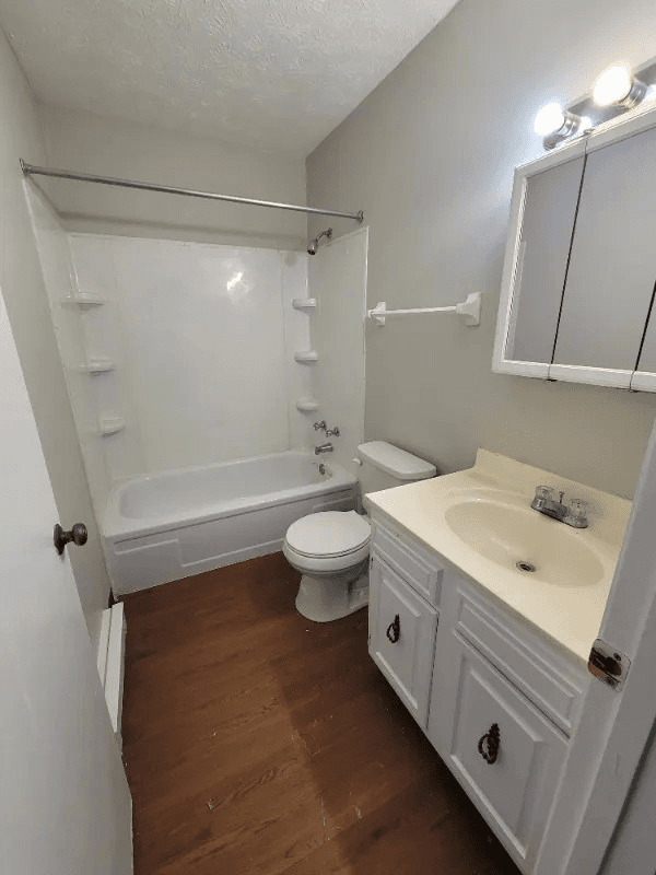 North Canton Apartment: 327 Pershing Ave NE