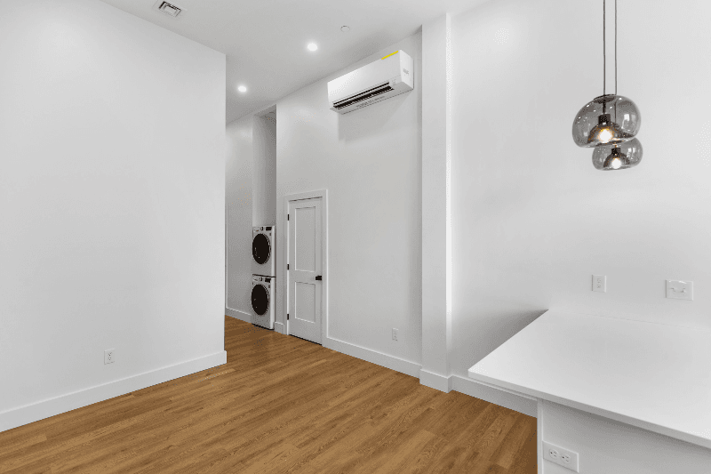 Providence Condo: 101 Richmond St
