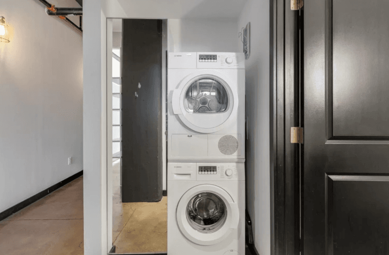 Philadelphia Apartment: 1701 Tulip St