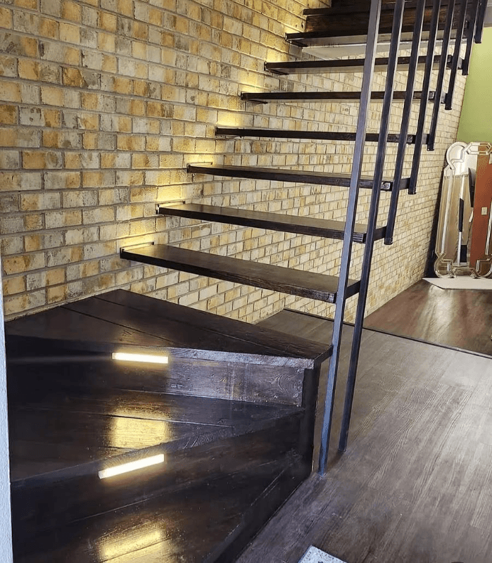 Euless Townhome: 1310 El Camino Real