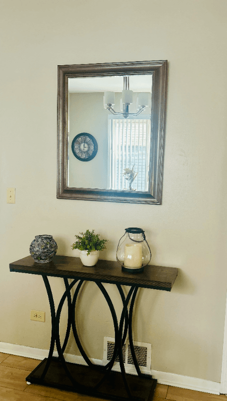Chicago Single Room: 7353 S. Kenwood Avenue