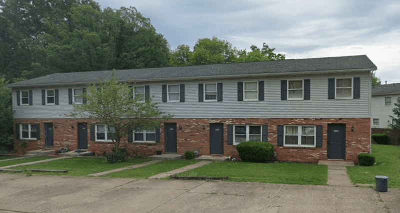 Massillon Townhome: 2206 Harsh Ave SE
