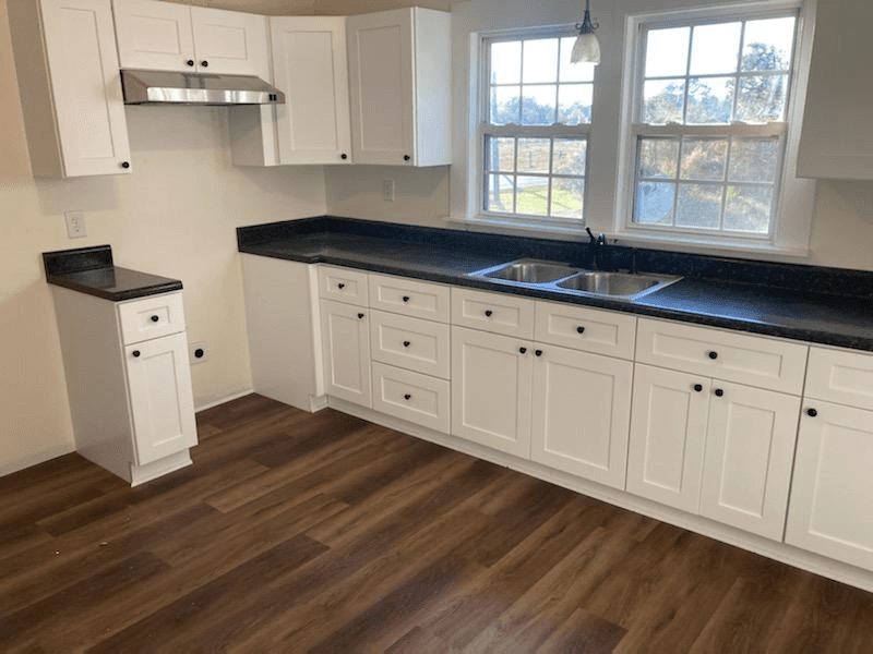 Richlands House: 200 Koonce Fork Rd