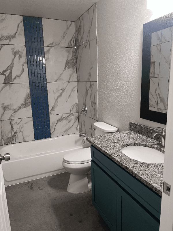 kerrville House: 404 scott st