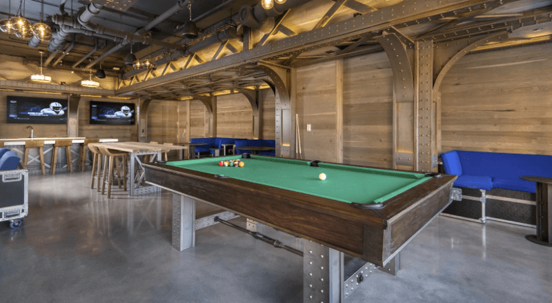 Chicago Condo: 1001 W Chicago Ave