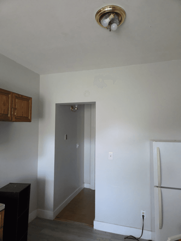 Waterbury Apartment: 151 Hillside Ave,