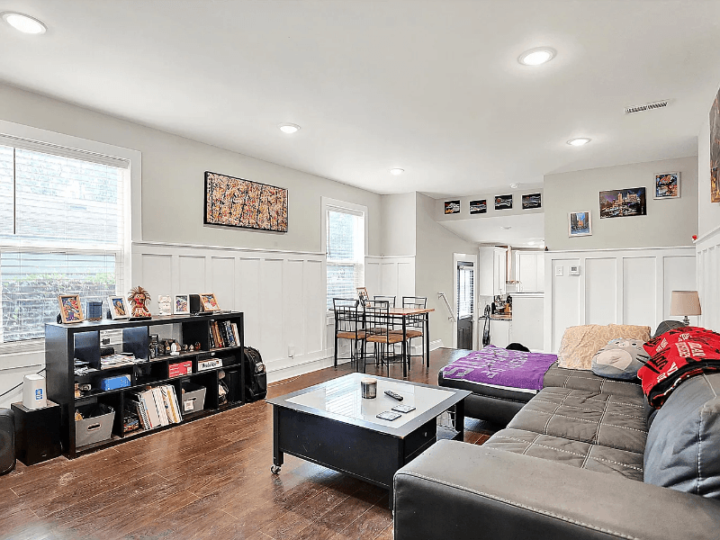 Indianapolis House: 1641 Iowa St
