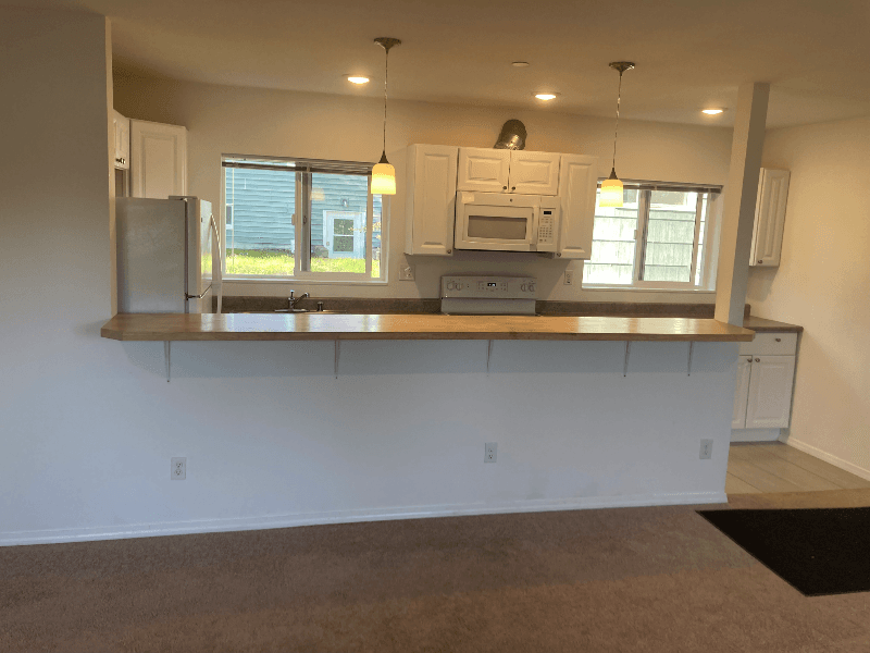 Burien House: 13628 2nd Ave SW