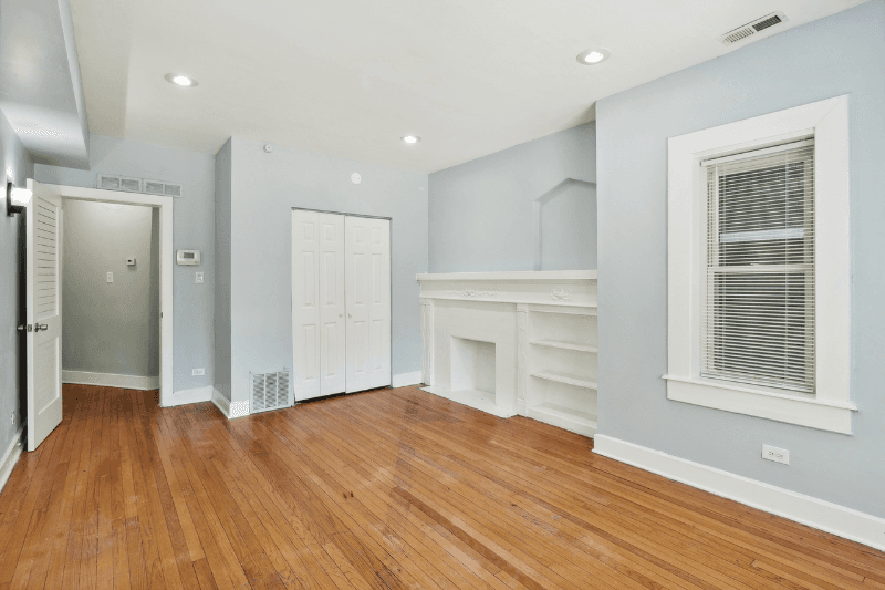 Chicago Apartment: 8045 S Maryland Ave