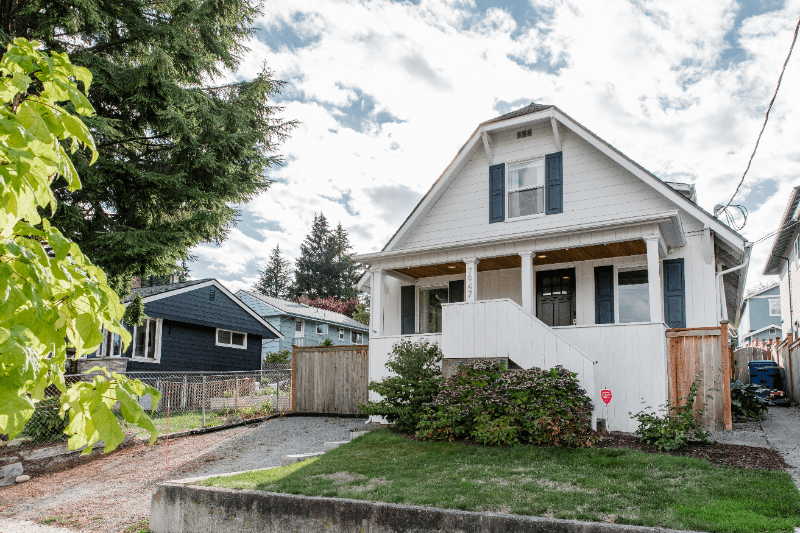 Seattle House: 7947 10th Ave SW
