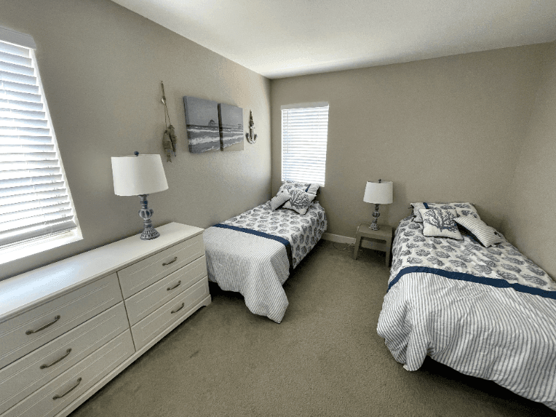 Oceanside Condo: 605 S Myers