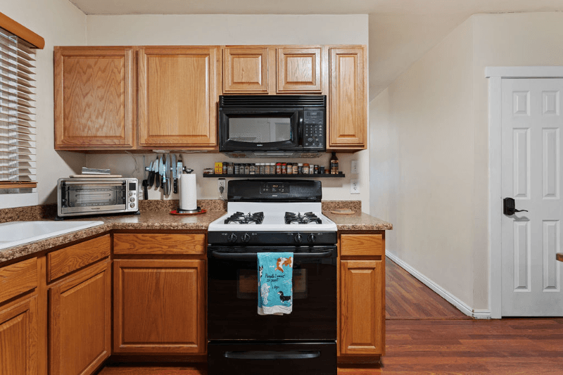Salt Lake City Townhome: 1086 S Lake St