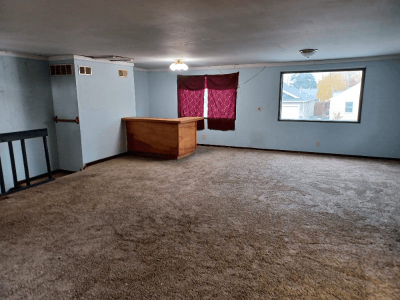 SPOKANE House: 3912 E HARTSON AVE