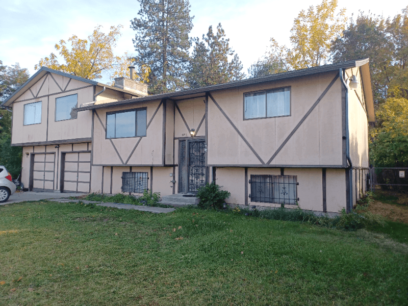 SPOKANE House: 3912 E HARTSON AVE