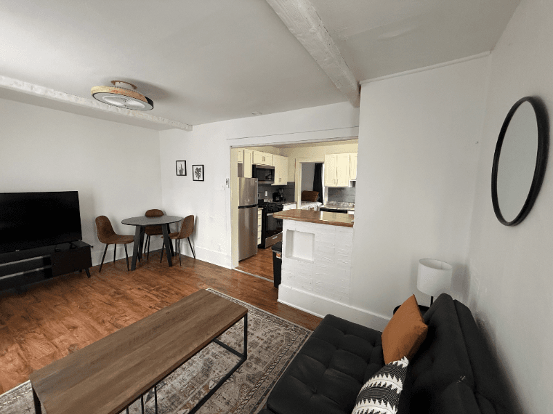 Michigan City Condo: 104 1/2 E William St