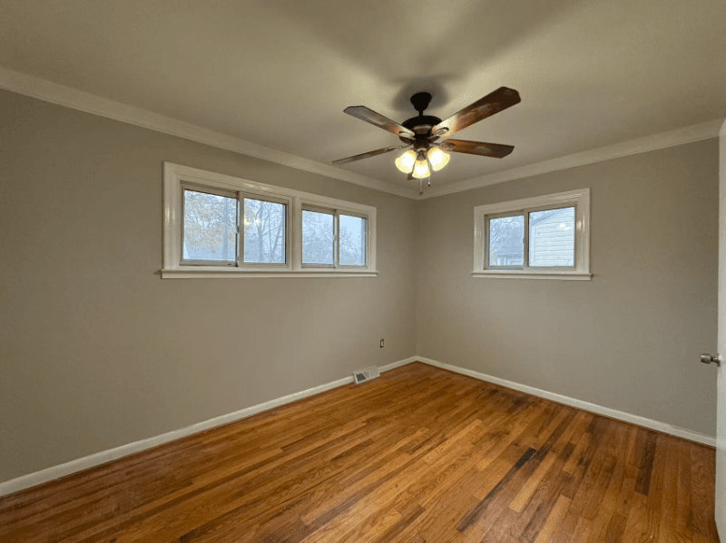 Hazel Park House: 1202 E George Ave