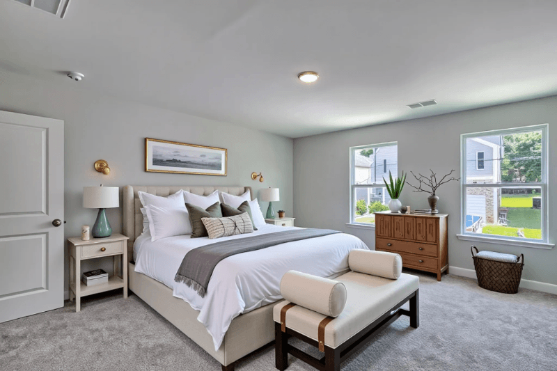 Batesburg House: 695 W Columbia Avenue