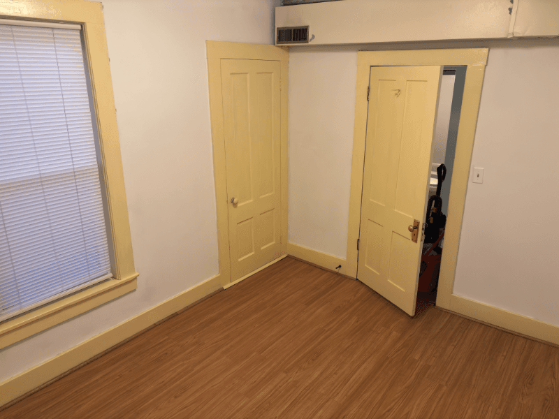 Franklin Apartment: 47 Elkins street, B