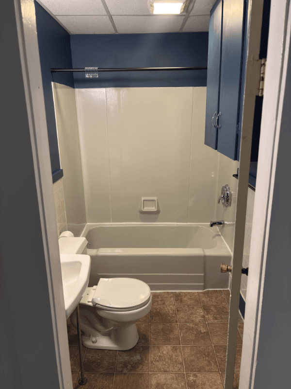 Franklin Apartment: 47 Elkins street, B