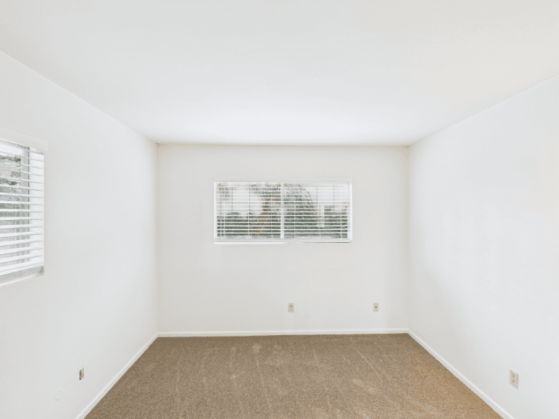 Carlsbad Apartment: 2340 Ocean St