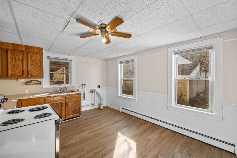 Sprague Multiplex: 115 - 121 High St