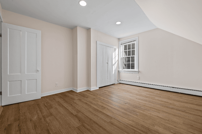 Sprague Multiplex: 115 - 121 High St