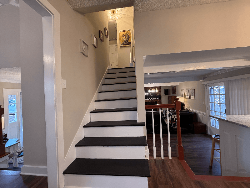 Raleigh House: 505 Westbrook Drive