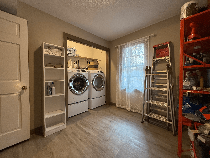 Raleigh House: 505 Westbrook Drive