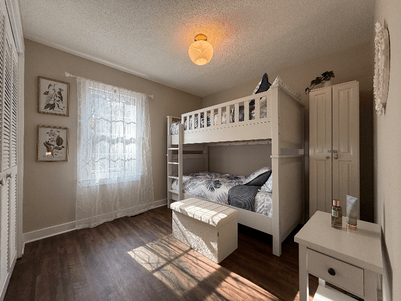 Raleigh House: 505 Westbrook Drive
