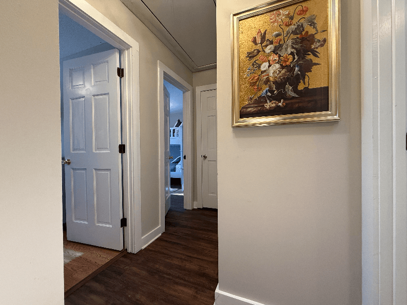 Raleigh House: 505 Westbrook Drive